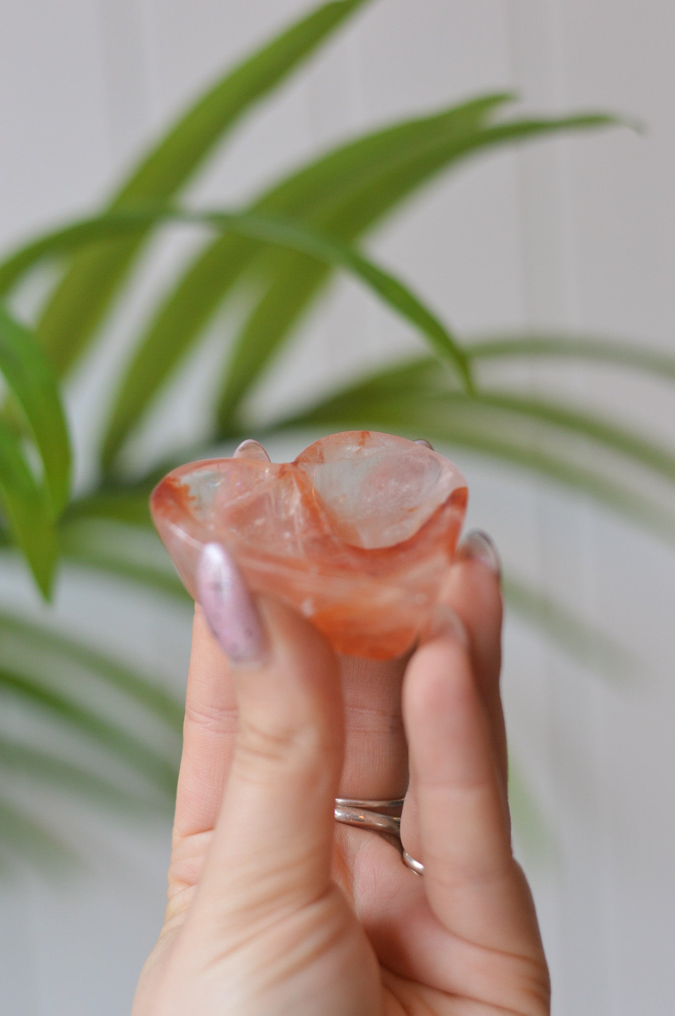 Hematoid / Fire Quartz Mini Heart Dish