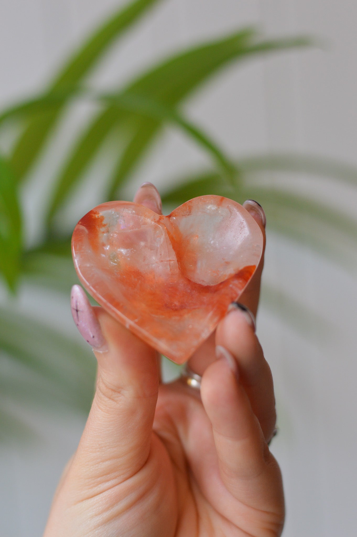 Hematoid / Fire Quartz Mini Heart Dish