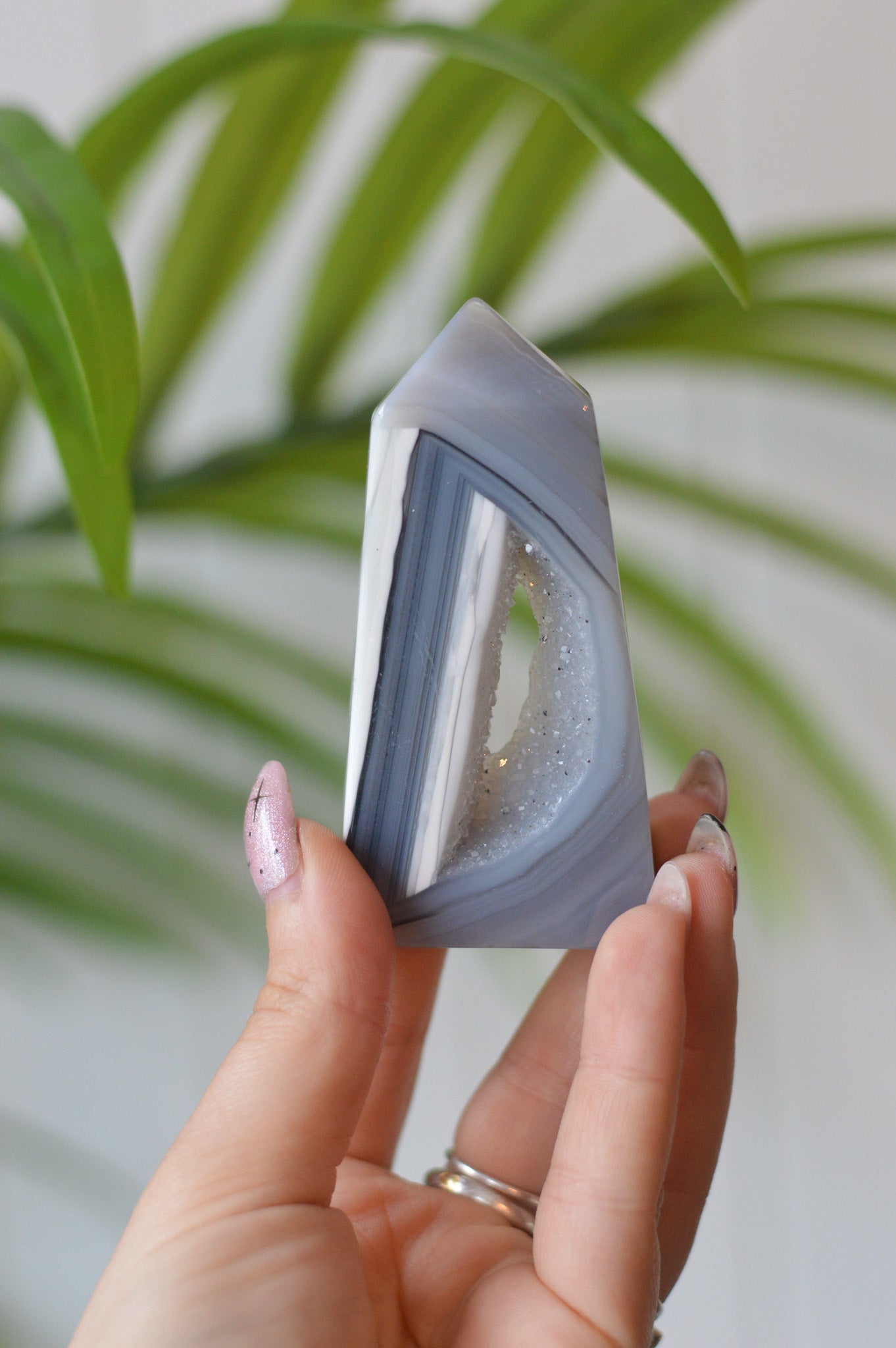 Grey Agate Point