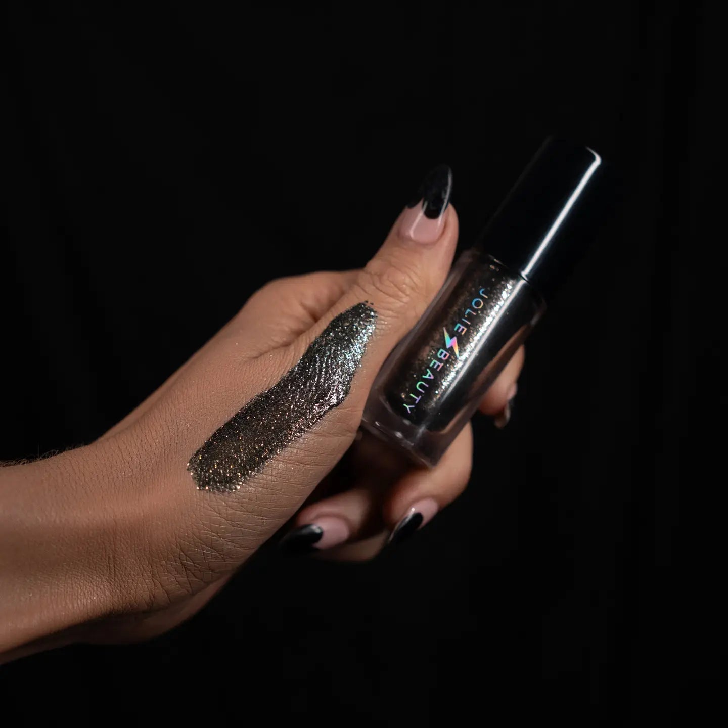 Jolie Beauty Heavy Metal Liquid Eyeshadow - Entangled