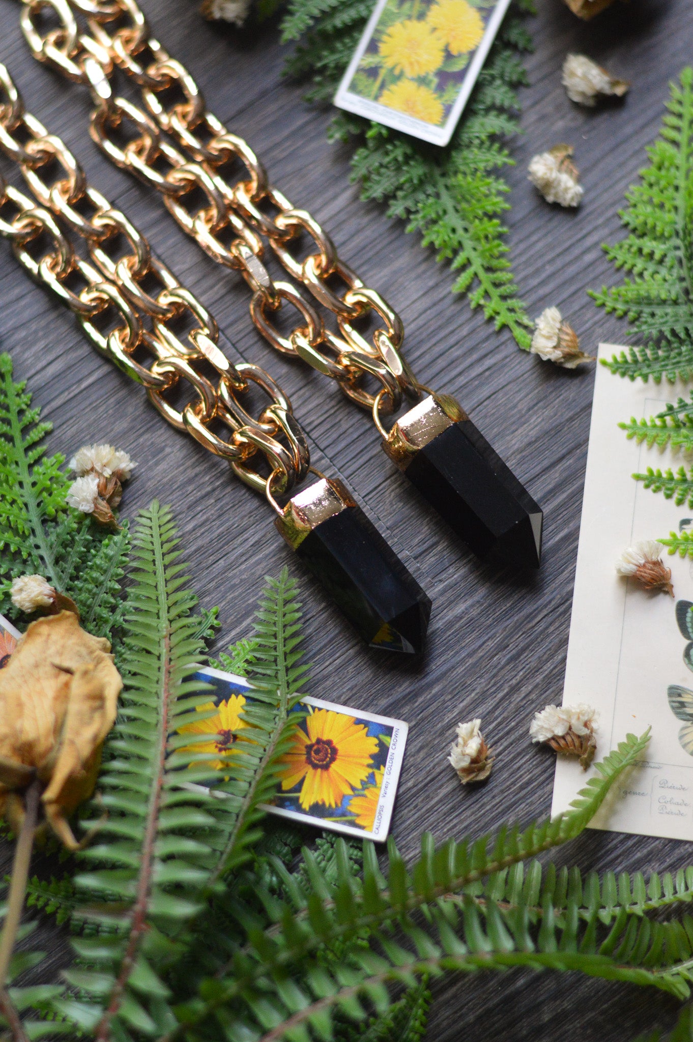 Obsidian Gold Tone Chunky Chain Necklace