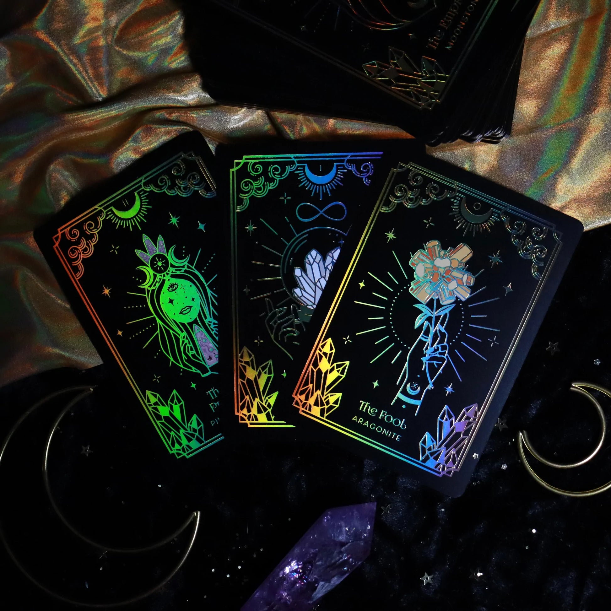 Crystalstruck Tarot Cards - Gold Luna Amatores Crystalstruck Tarot Cards - Gold Luna Amatores