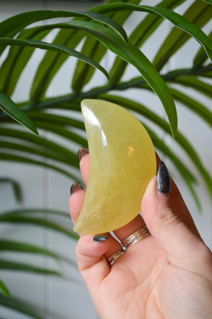 Lemon Calcite Moon