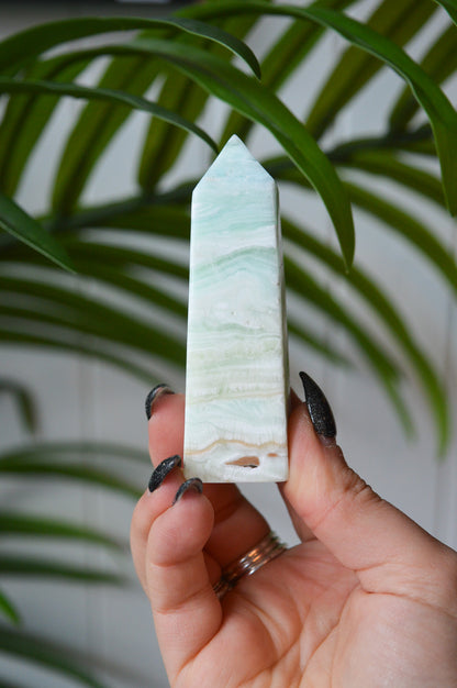 Caribbean Calcite Point