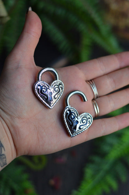 Heart Padlock Ear Weights