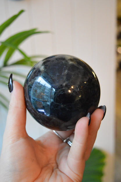Iolite Sphere