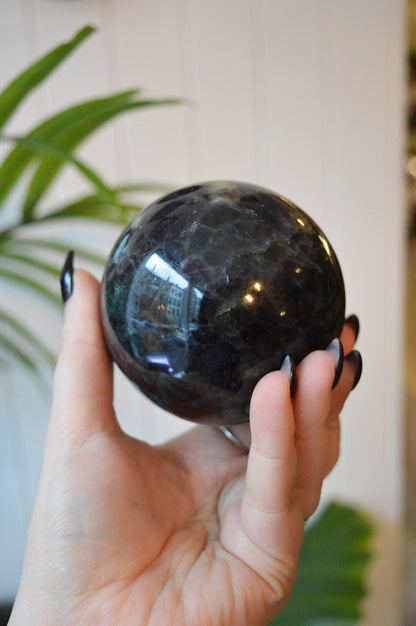 Iolite Sphere