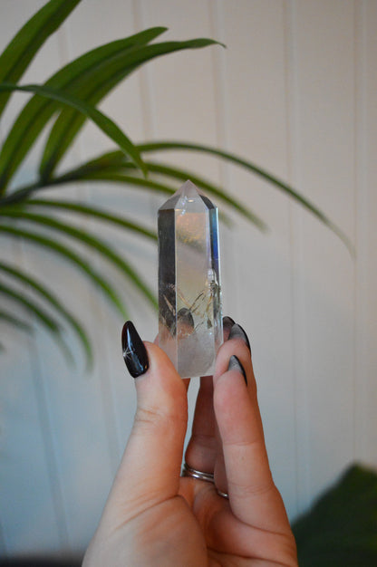 Aura Quartz Point #2