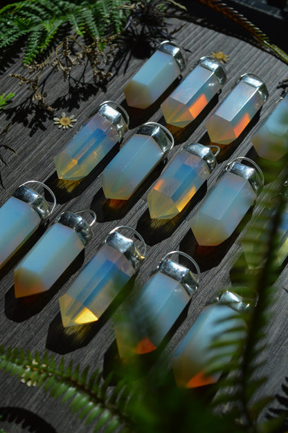 Opalite Glass Chunky Chain Necklace