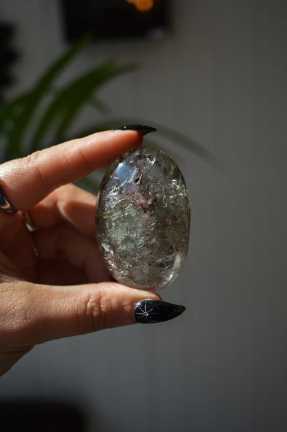 Garden Quartz (Lodolite) Palmstone #2
