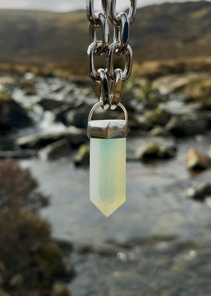 Opalite Glass Chunky Chain Necklace