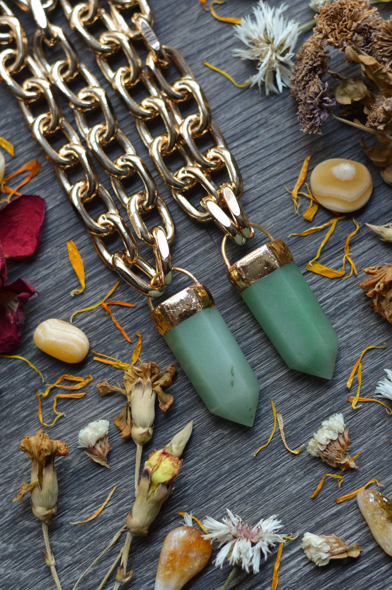 Aventurine Gold Tone Chunky Chain Necklace