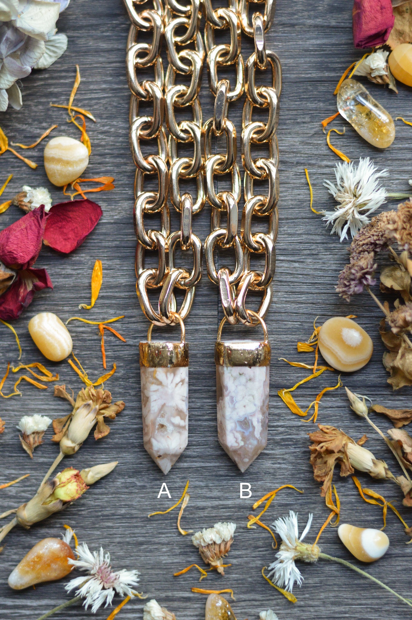 Flower Agate Gold Tone Chunky Chain Necklace