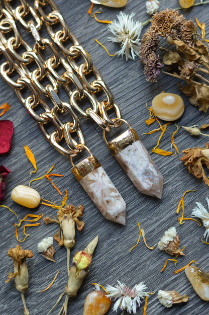 Flower Agate Gold Tone Chunky Chain Necklace