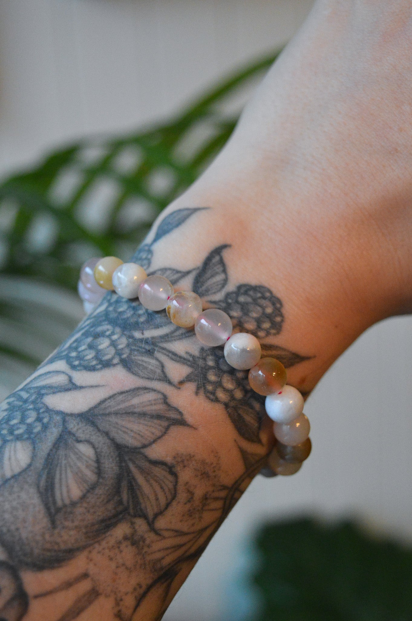Flower Agate Bead Bracelet
