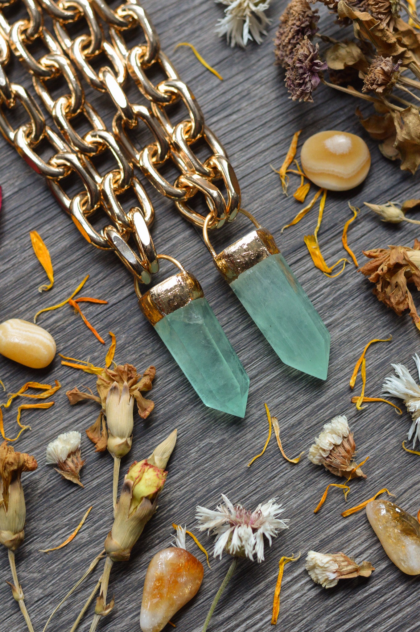 Green Fluorite Gold Tone Chunky Chain Necklace