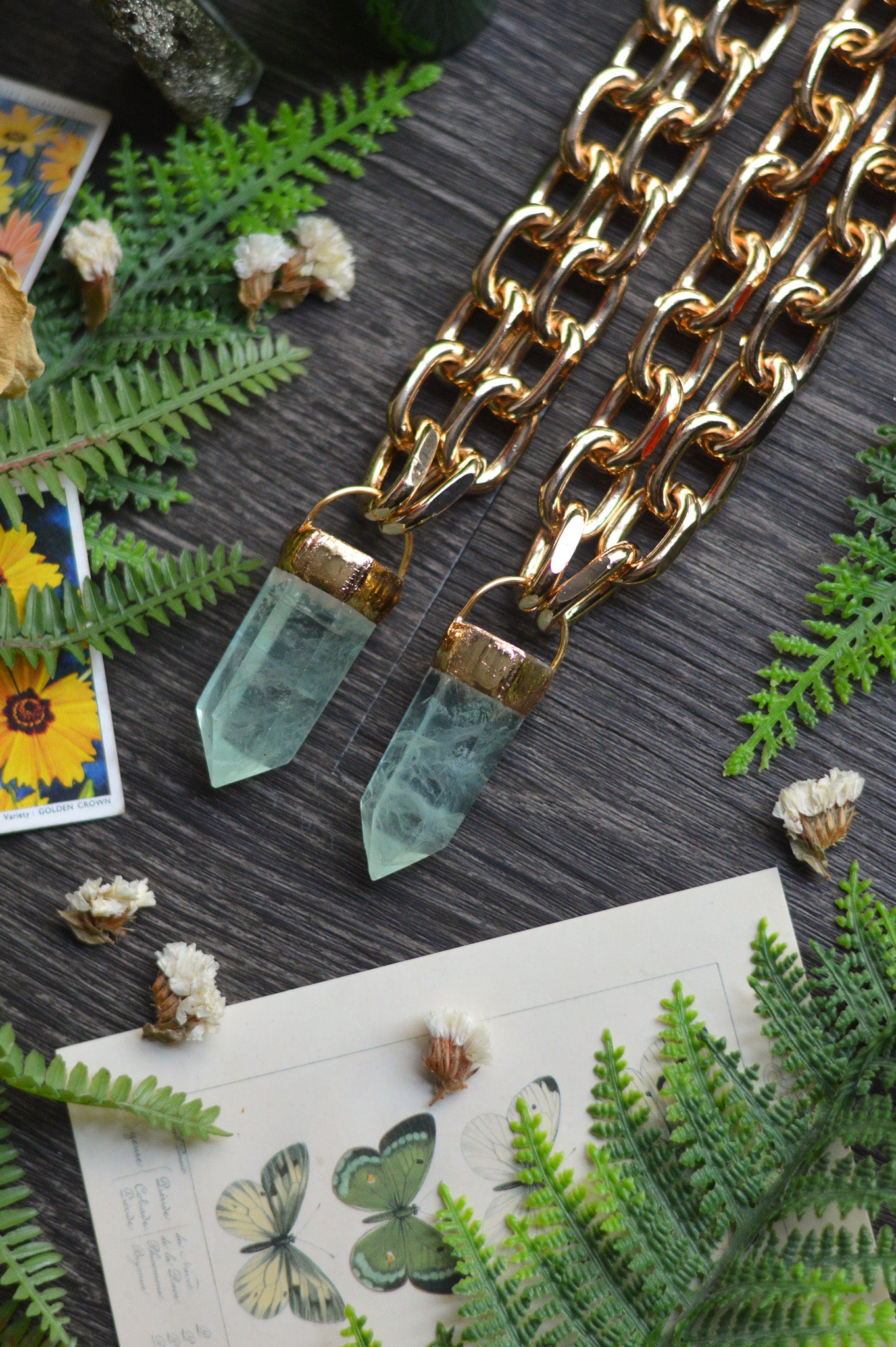 Green Fluorite Gold Tone Chunky Chain Necklace