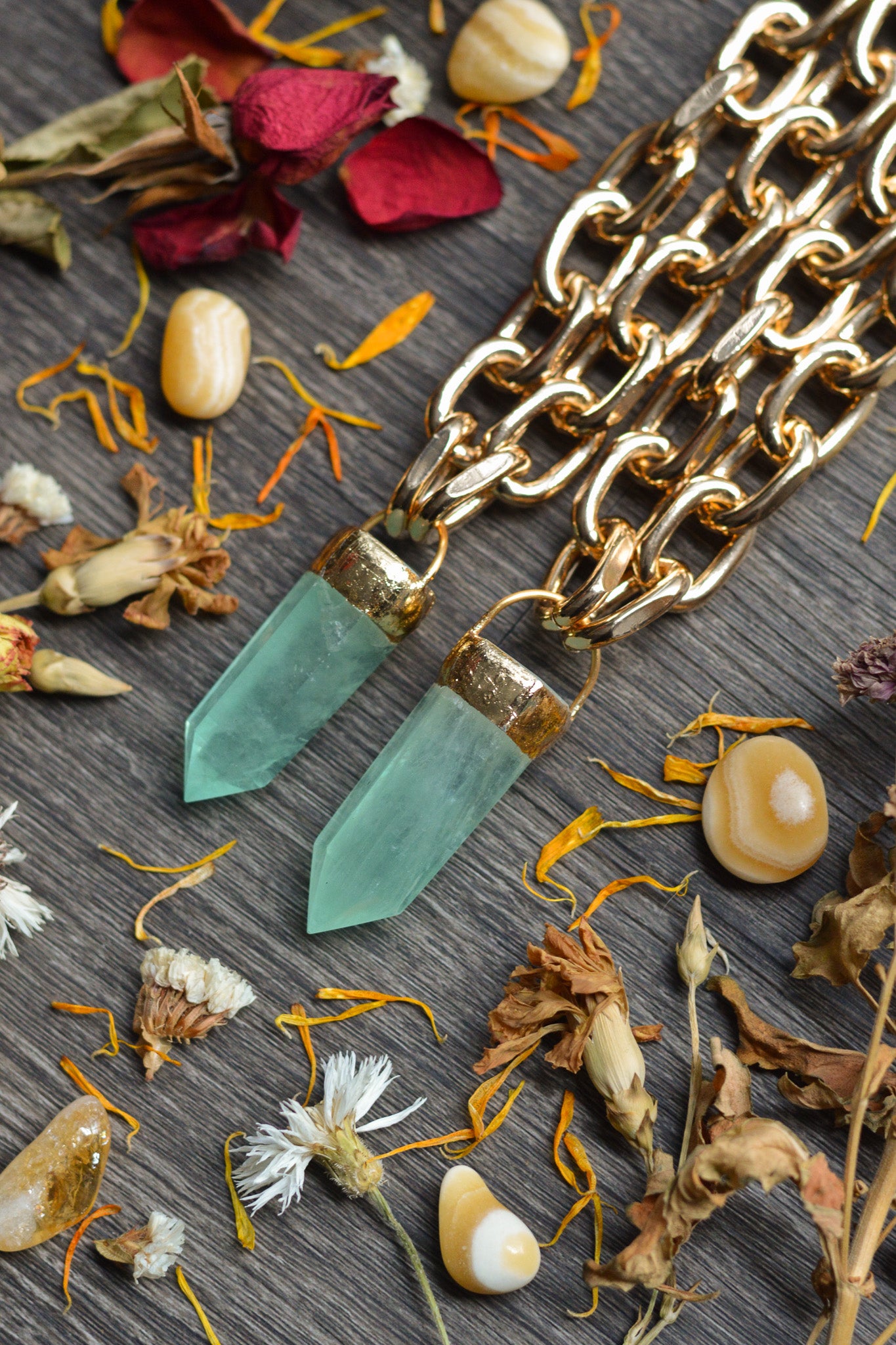 Green Fluorite Gold Tone Chunky Chain Necklace