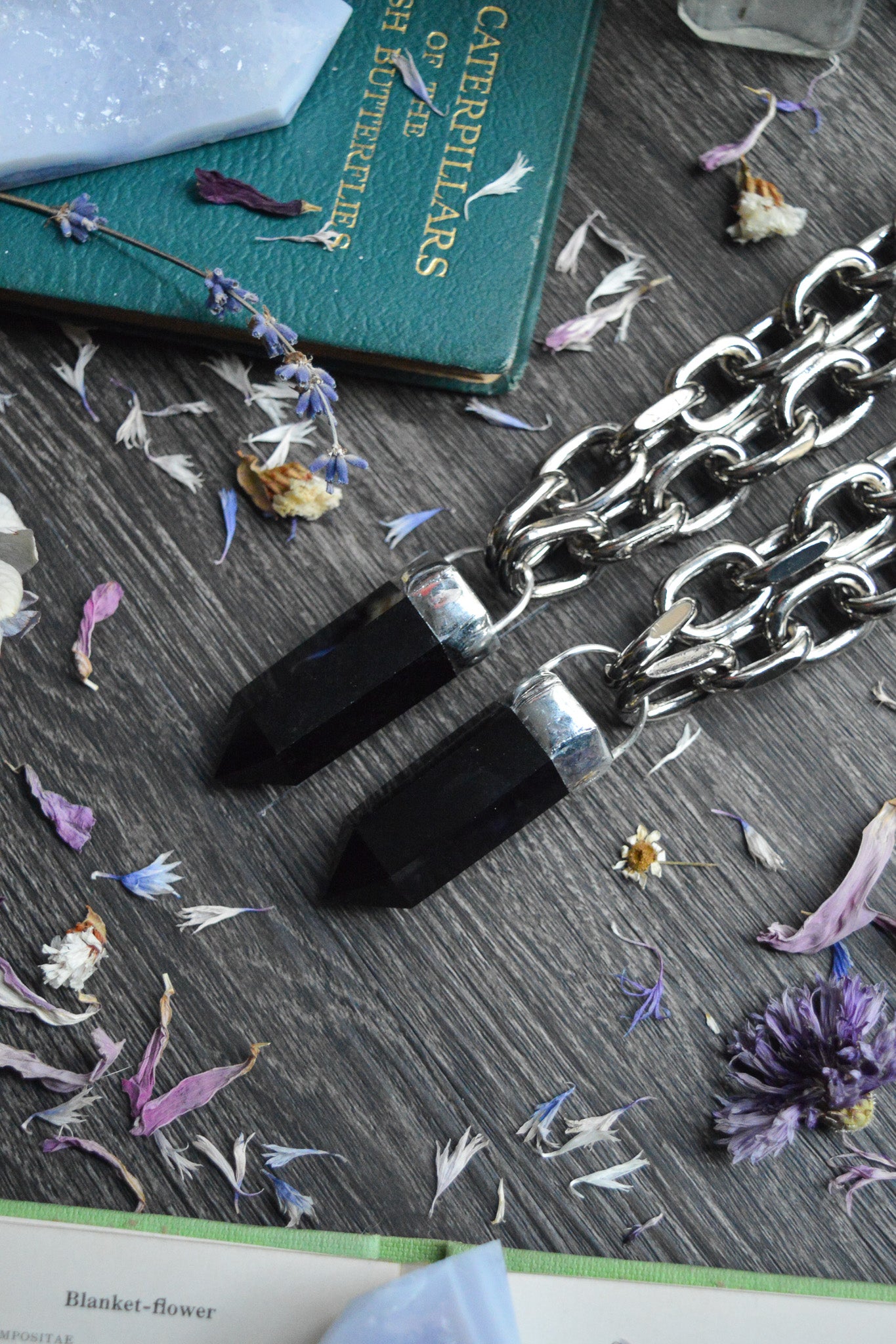 Obsidian Chunky Chain Necklace